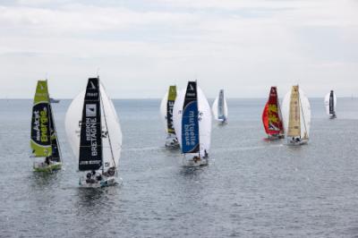 La 16ª edición de la Transat Paprec ya navega hacia el Atlántico