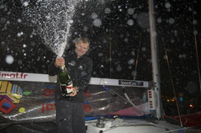 La Solitaire du Figaro, Thierry Chabagny primero en Sanxenxo 