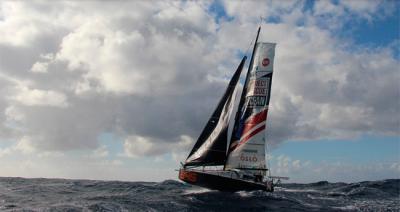 Mini Transat. Los primeros con Finisterre por la popa. El resto avanza lentamente