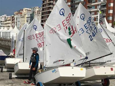 Turno para los más jovenes en la SEMANA INTERNACIONAL de VELA 