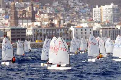 Animado comienzo del Trofeo Presidente del RC Náutico de Gran Canaria