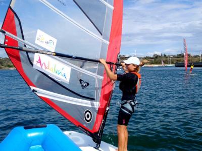 Blanca Manchón a un paso de la victoria en la  Sail Melbourne