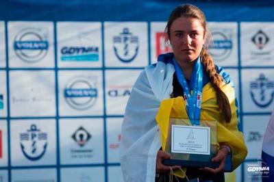 Carlota Sánchez subcampeona de Europa sub 16 en el campeonato de la clase Laser 4.7 