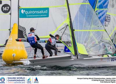 Diego Botín e Iago López Marra entran en el Grupo Oro del Mundial de 49er