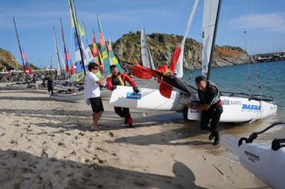 Doble exito de Fernando Lamadrid en la regata Sines  de la clase catamaran