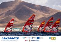 El viento del Norte desafía a la flota de la Lanzarote International Regatta