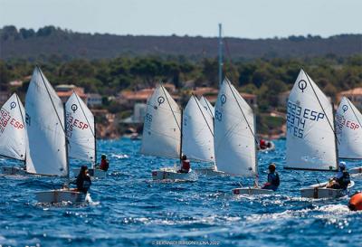 Emoción en el primer fin de semana del Trofeo CNA, dedicado a Optimist