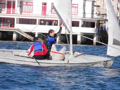 Escuela de Náutica de Santander,impone su ley en el IV Gran Premio de Gijón de snipe