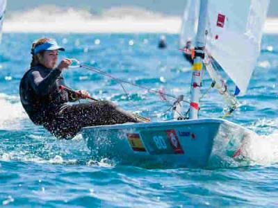 Europeo Juvenil Laser Radial: Los italianos controlan la flota masculina, y la húngara Maria Erdi la femenina