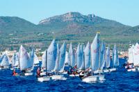 Hugo Rodríguez y Martina Gomila se adjudican el Trofeo Presidente de Optimist del Club Nàutic Portocolom