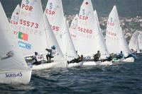 La flota del Mediterráneo manda en la ría viguesa tras una magnífica primera jornada del Campeonato de España de 420