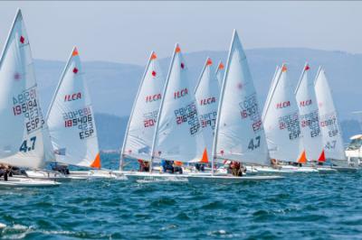 La Semana Galega llena de velas la ría de Arousa en su segunda jornada de regatas