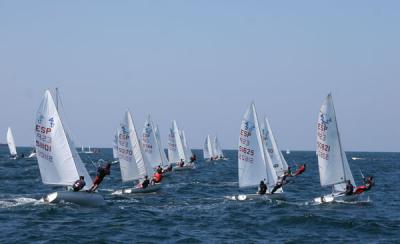 La XX edición del Trofeo Artea- José Luis de Ugarte volvió a ser una fiesta de la vela en el Abra