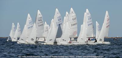 Los franceses Frebault y Laurent lideran el Trofeo Armada de Snipe en el Mar Menor