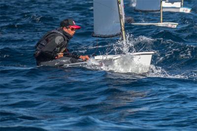 Martin Atilla sigue sin dar opciones en el Palamós Optimist Trophy-Nations Cup