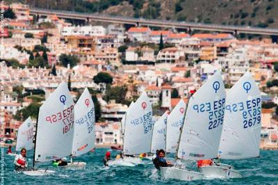 María Perelló se pone al frente de la flota Optimist en la Copa de España