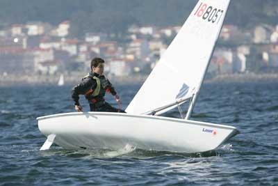 Miguel Lence gana el Circuito Nacional de Láser 4.7 entre 220 candidatos de toda España