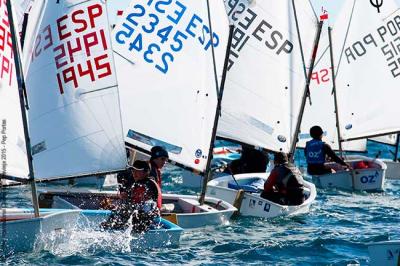 Nacho Dávila sigue al grente de la OPTIMIST EXCELLENCE CUP