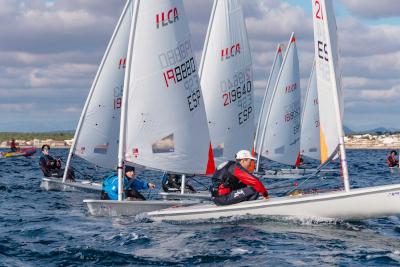 Recital de Magdalena Villalonga y Juan Bennasar en el Campeonato de Baleares de ILCA 4