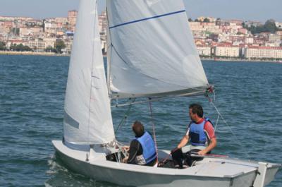 Santander. Finalizo el memorial Lola Pérez para la clase Snipe con el triunfo de la tripulación del  Chiqui IV