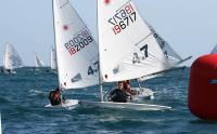 Tres baleares empiezan el Campeonato de España de Vela Infantil en posición de podio